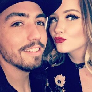 Meet your Posher, Jase